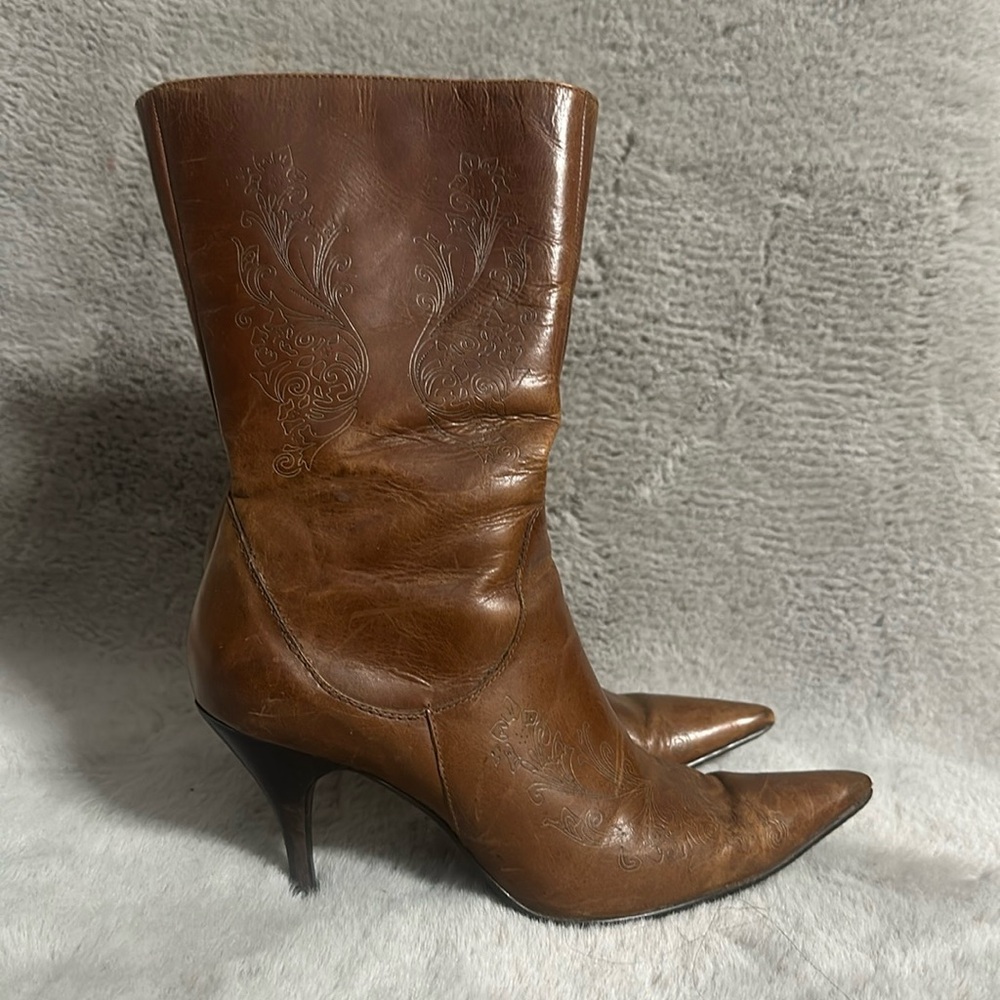 Vintage size 6 leather Matisse boots